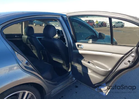 2013 Infiniti G37X z USA, uszkodzony, nr VIN JN1CV6AR0DM354262